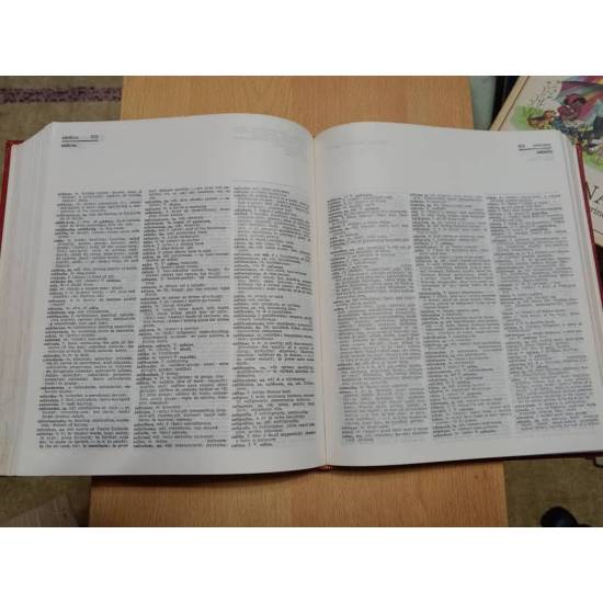 Inglés-Español Spanish-English Diccionario Dictionary Inglés-Español Spanish-English Diccionario Dictionary